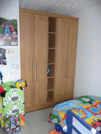 bedroom-lytchett-3.jpg (203371 bytes)