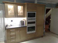 kitchen-fit-4.jpg (105329 bytes)